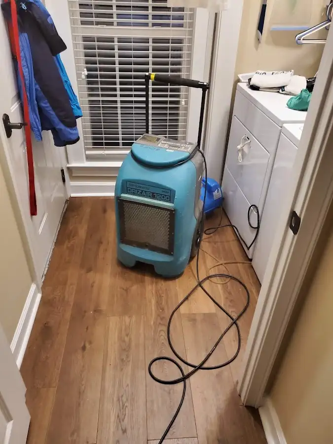 Commercial dehumidifier deployed for Crawl Space Restoration in Ogden